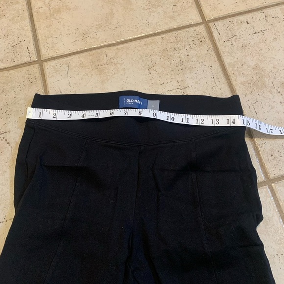 Old Navy Stevie Black Pull-On Pants - Size M - Picture 3 of 5